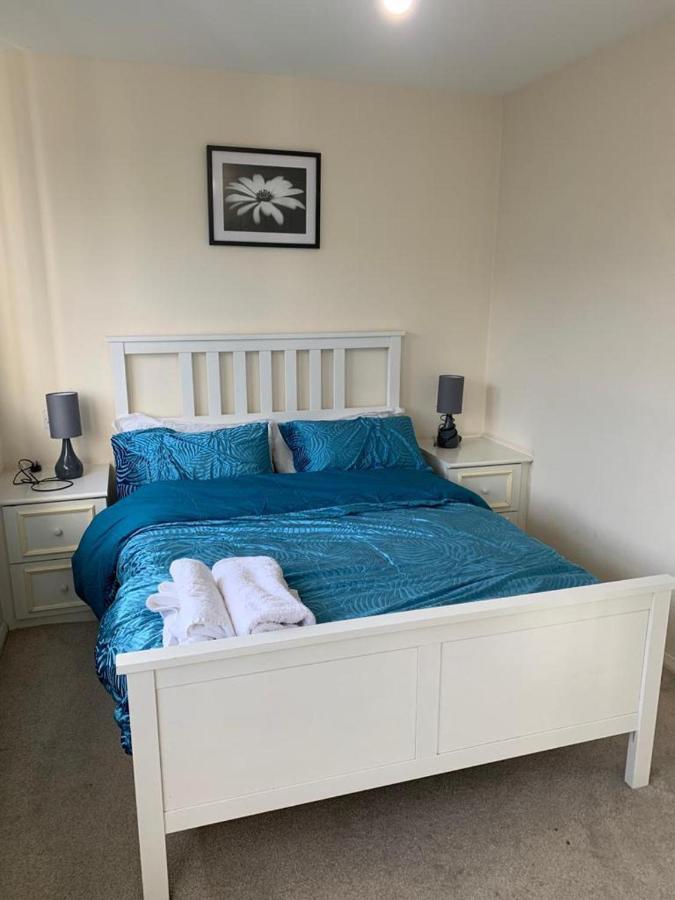 Charming 2-Bed House In London Villa Luaran gambar
